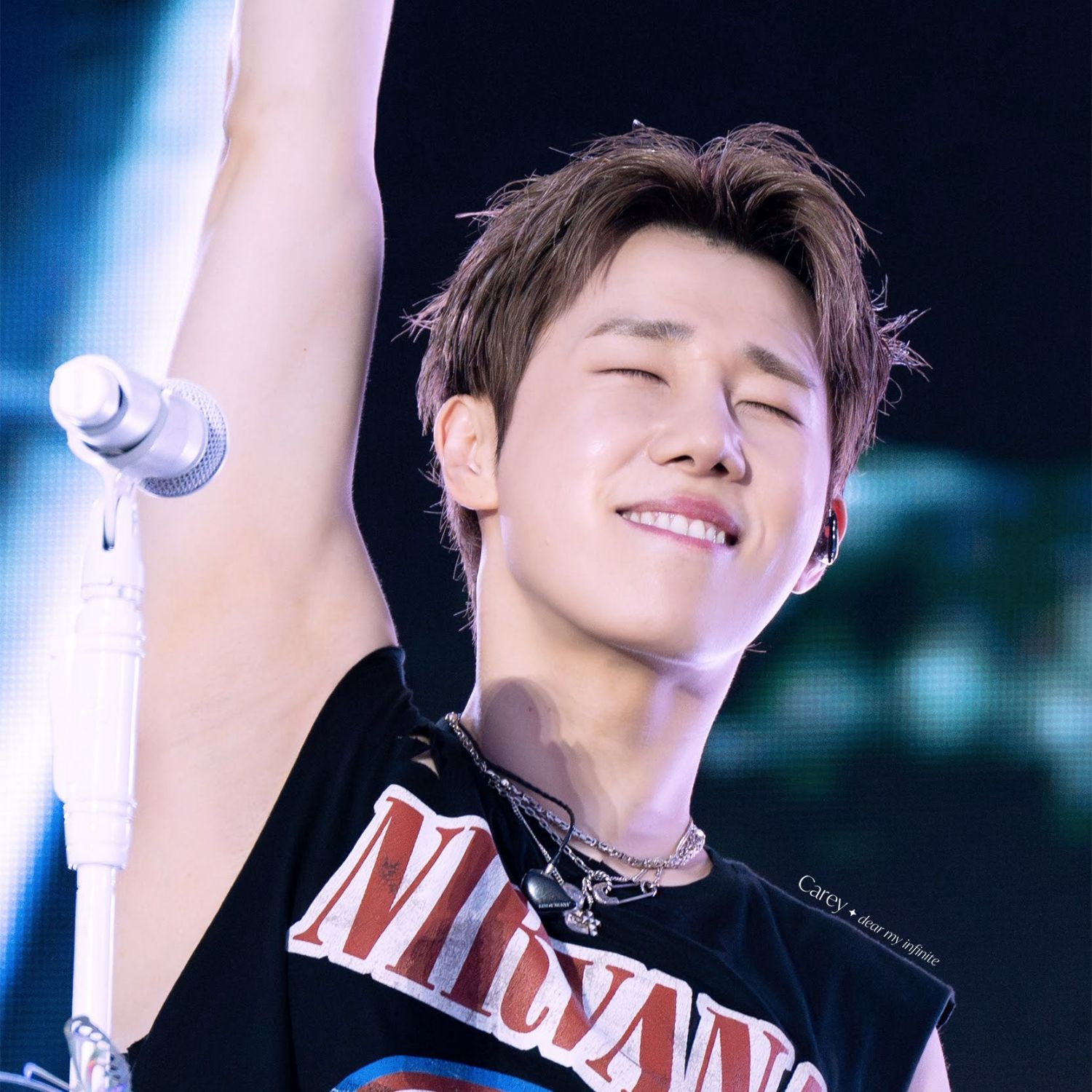 Latest photo of Sungkyu (INFINITE)