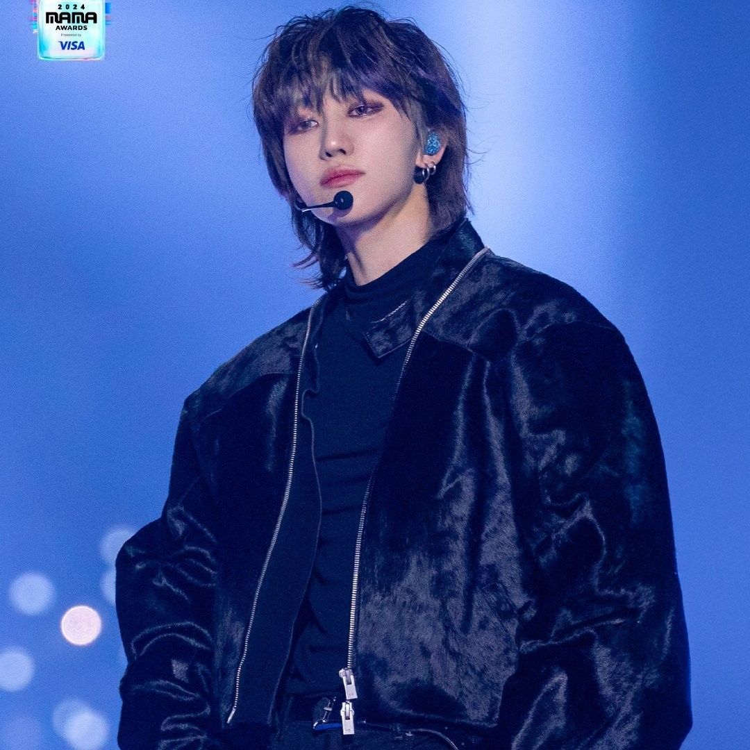 Behind-the-scenes cut of The 8 (SEVENTEEN)