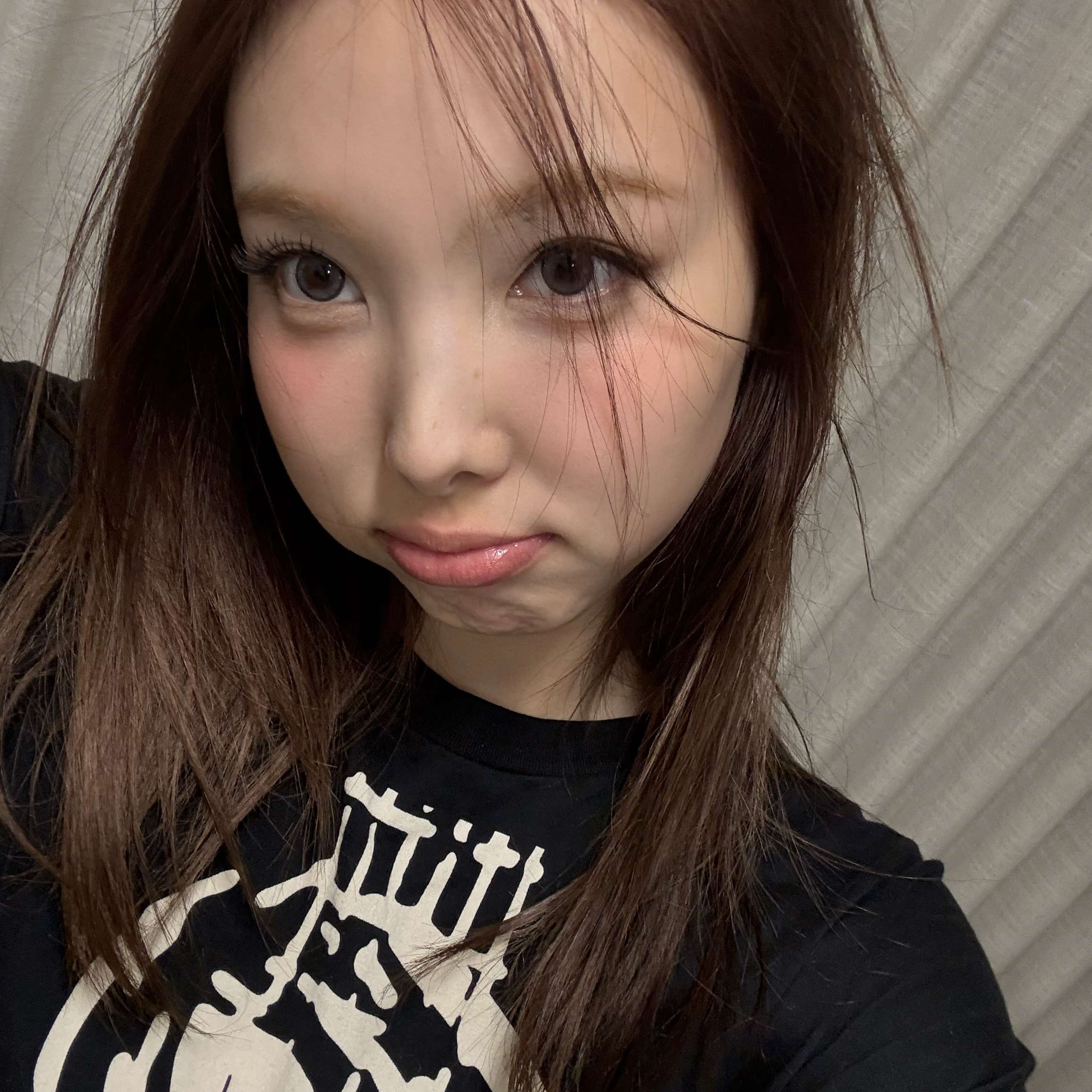 Latest photo of Nayeon (TWICE)