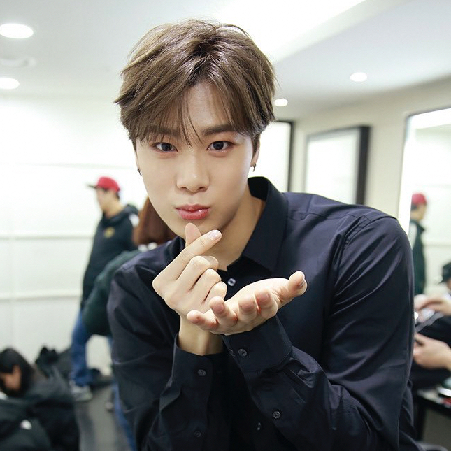Behind-the-scenes cut of Moonbin (ASTRO)