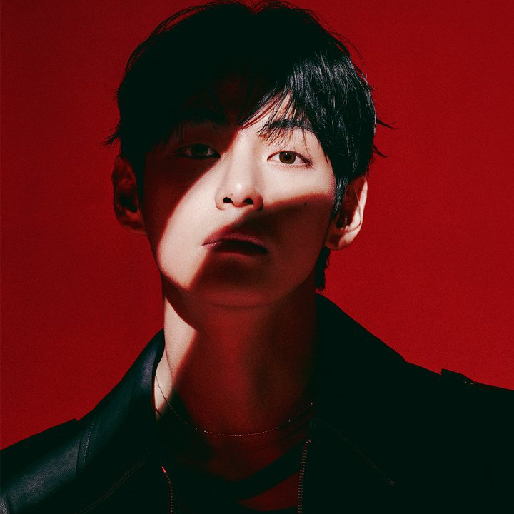 Recent activity shot of V (BTS)