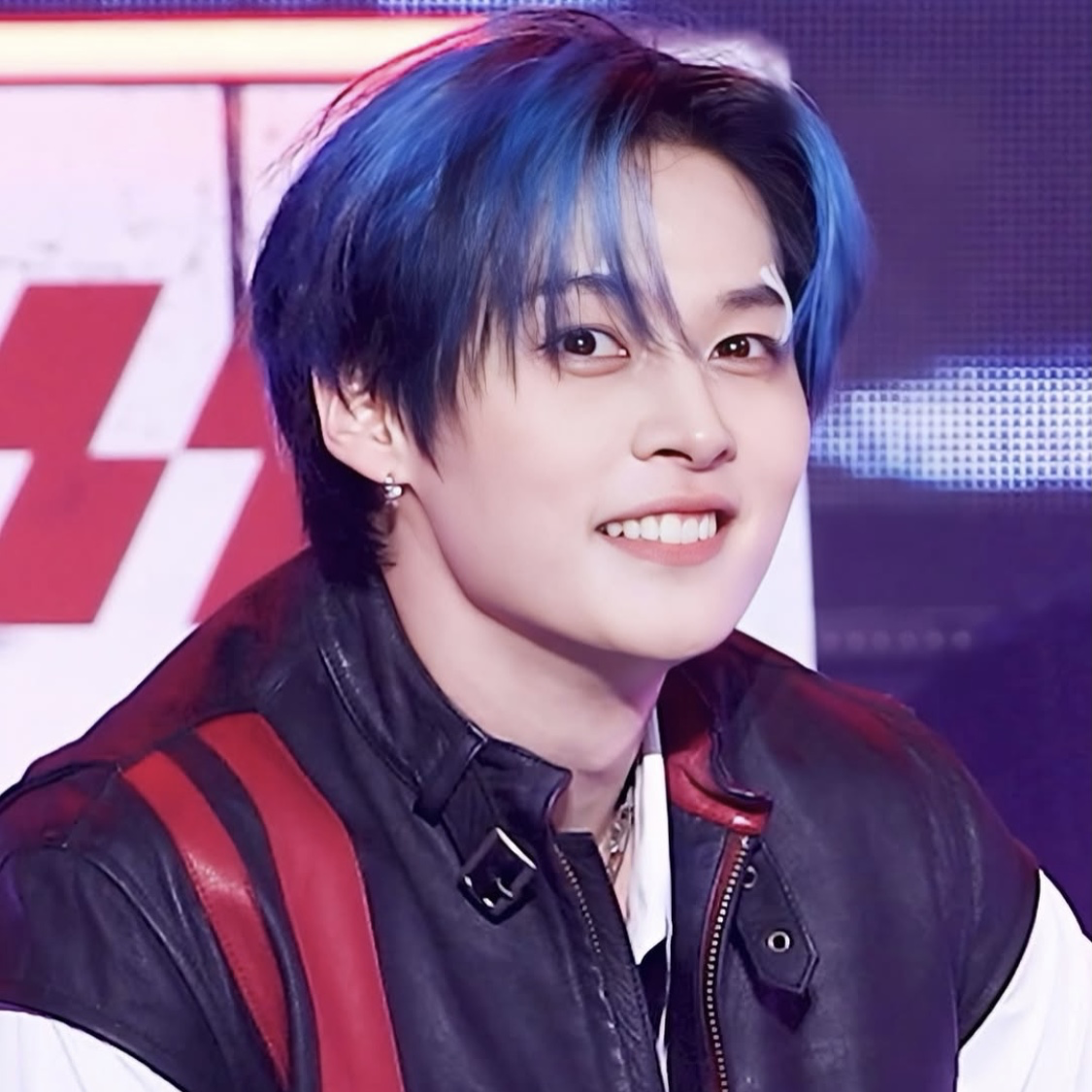 Lee Know (Stray Kids)的最新活动照片