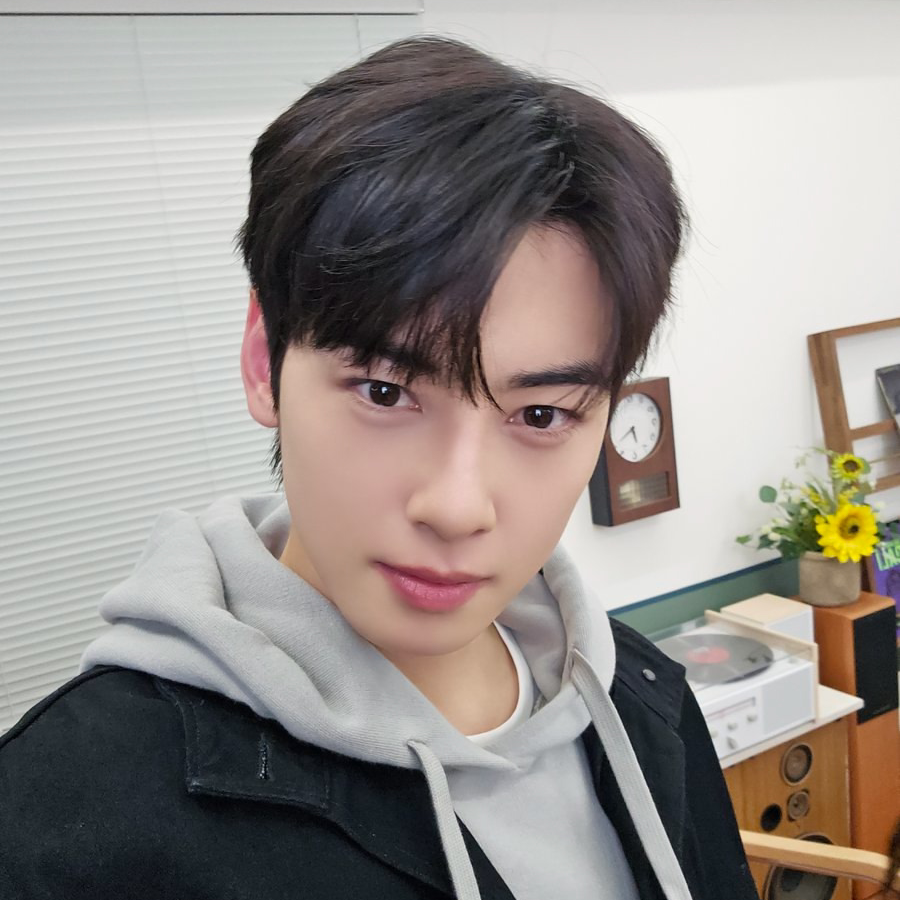 Behind-the-scenes cut of Eunwoo (ASTRO)