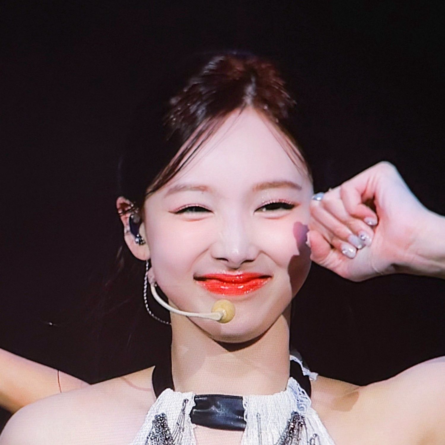Latest photo of Nayeon (TWICE)