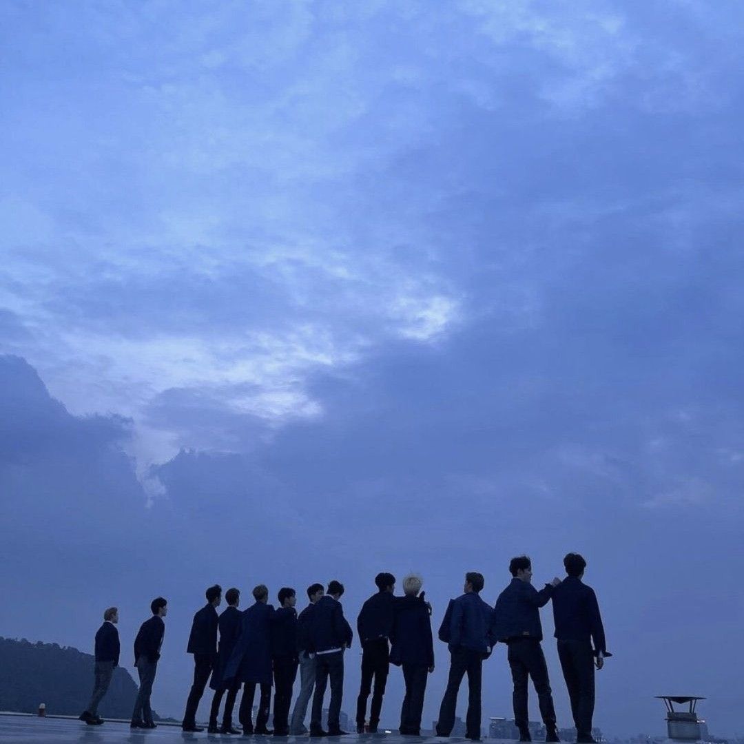 A moment captured by SEVENTEEN's fan