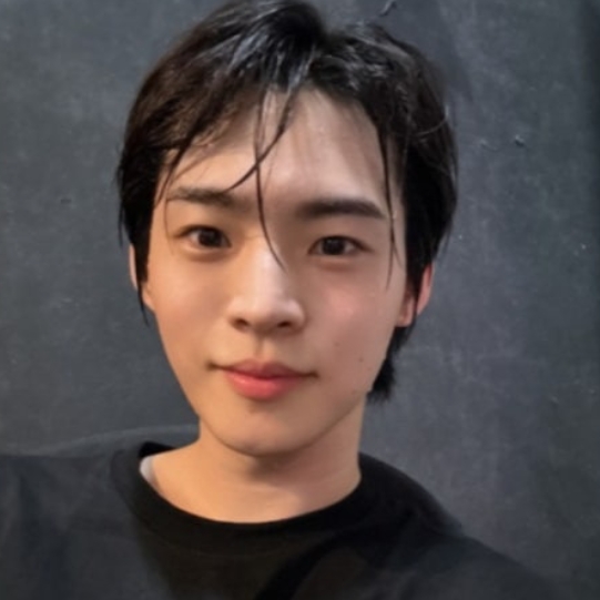 Behind-the-scenes cut of Hyojin (ONF)