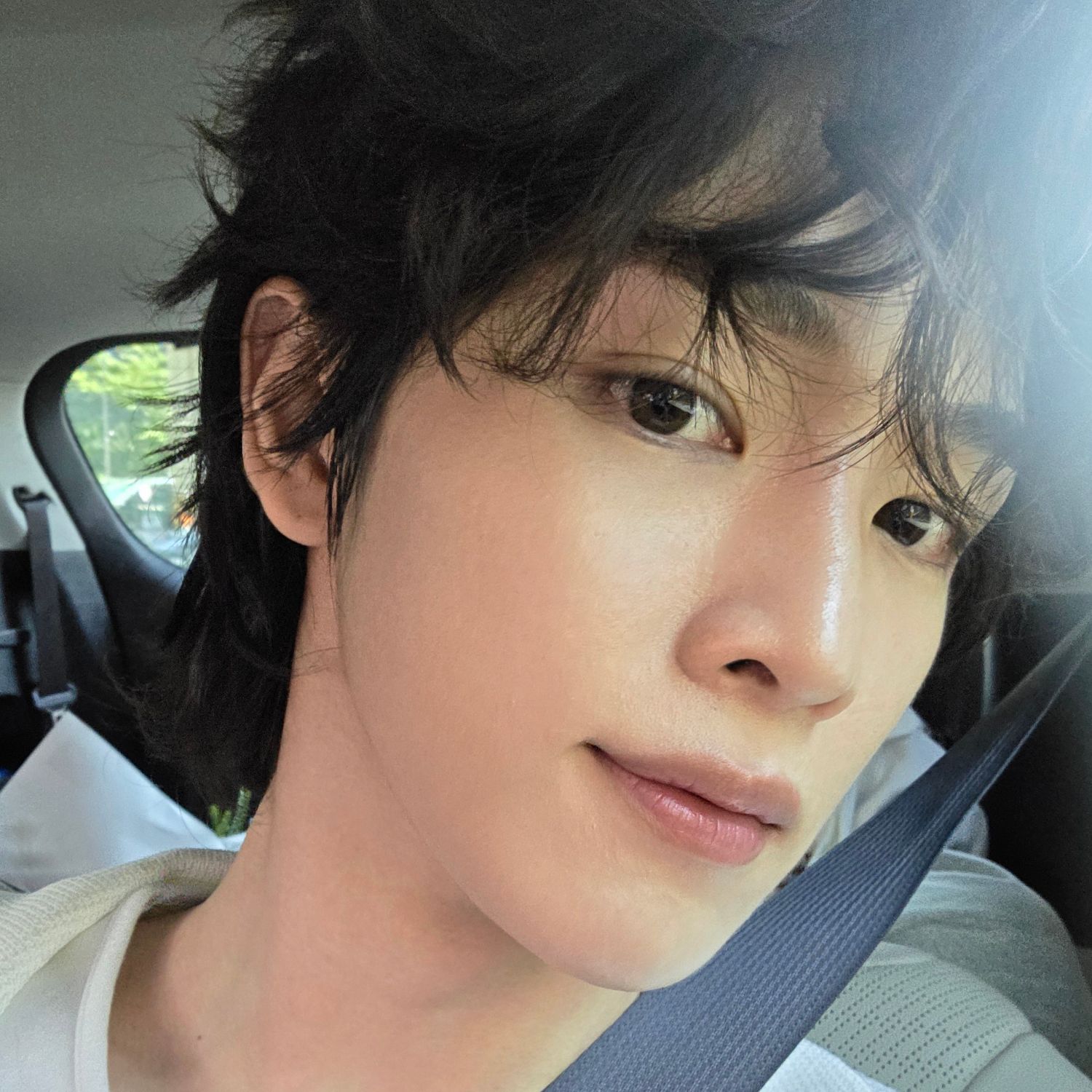 Recent activity shot of Sungchan (RIIZE)