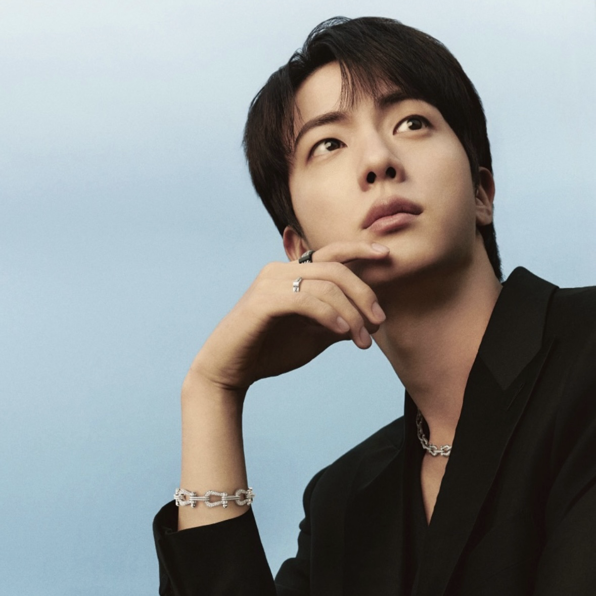 Potret di balik layar Jin (BTS)