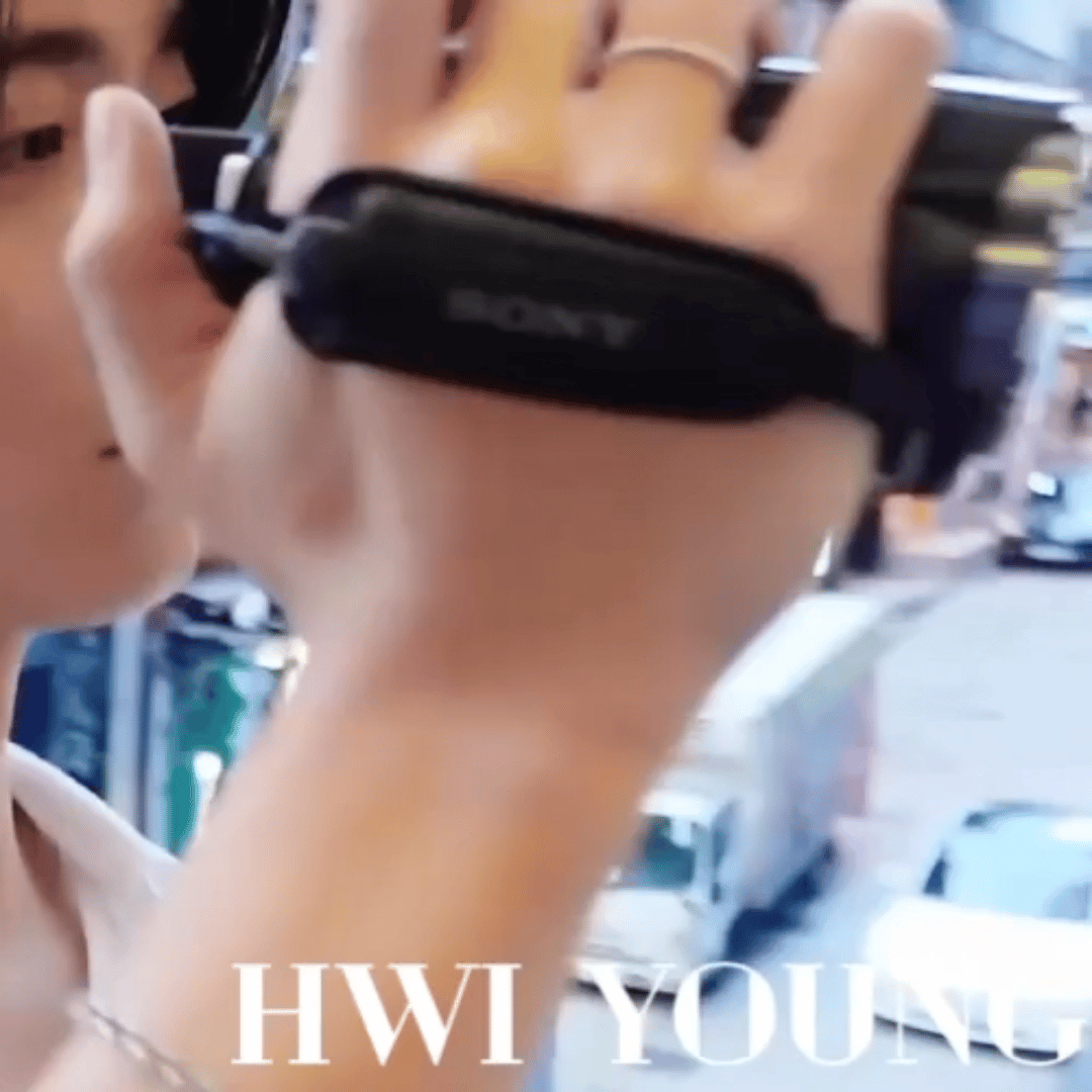 Latest photo of Hwiyoung (SF9)