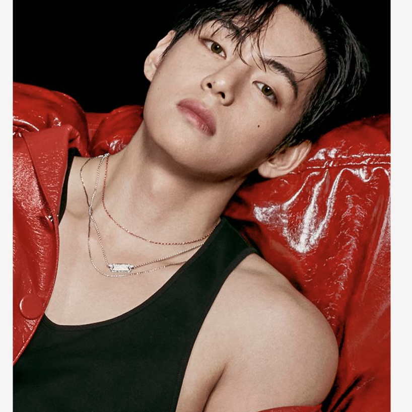 뷔 (방탄소년단)의 비하인드 컷