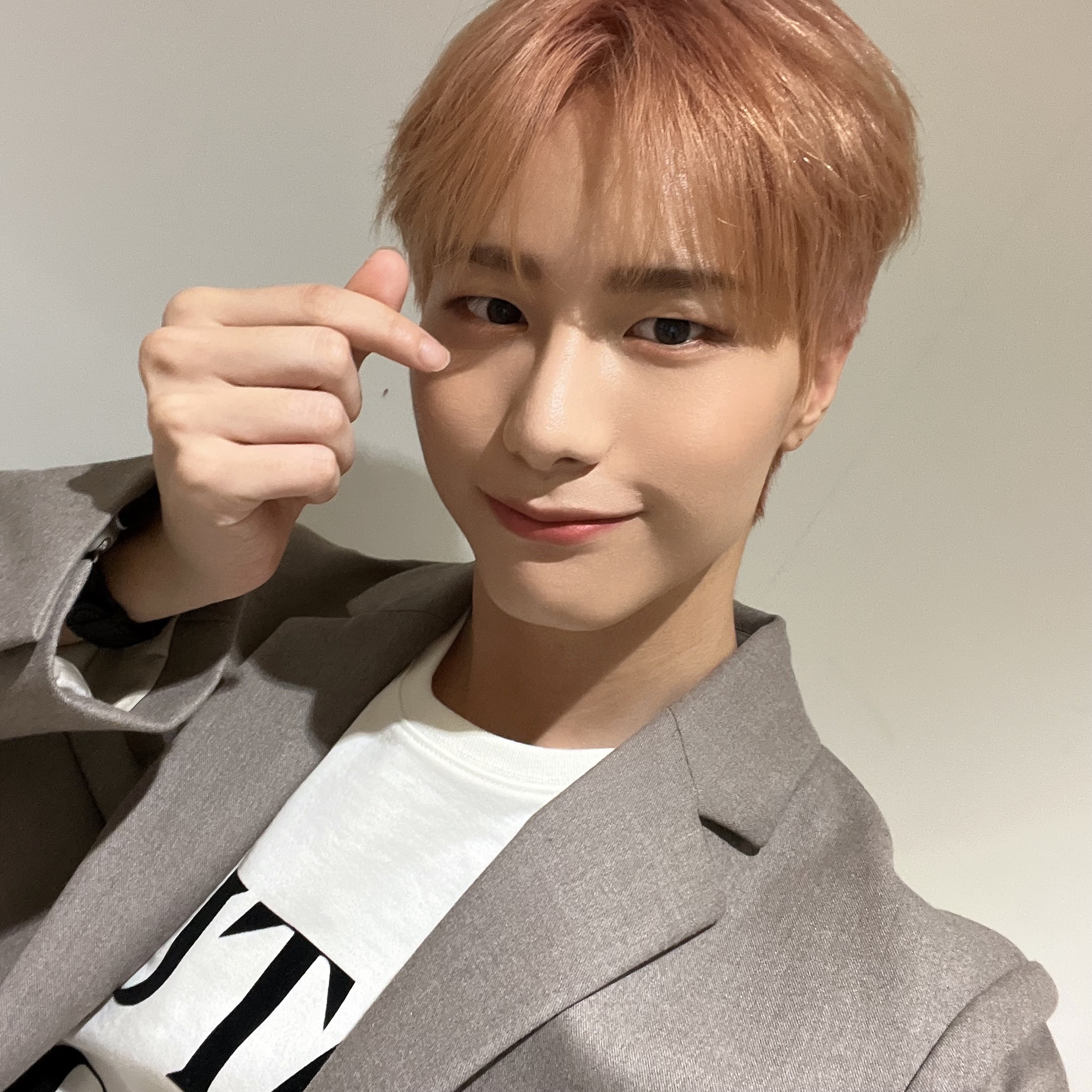 Recent activity shot of Kang Seungsik (VICTON)