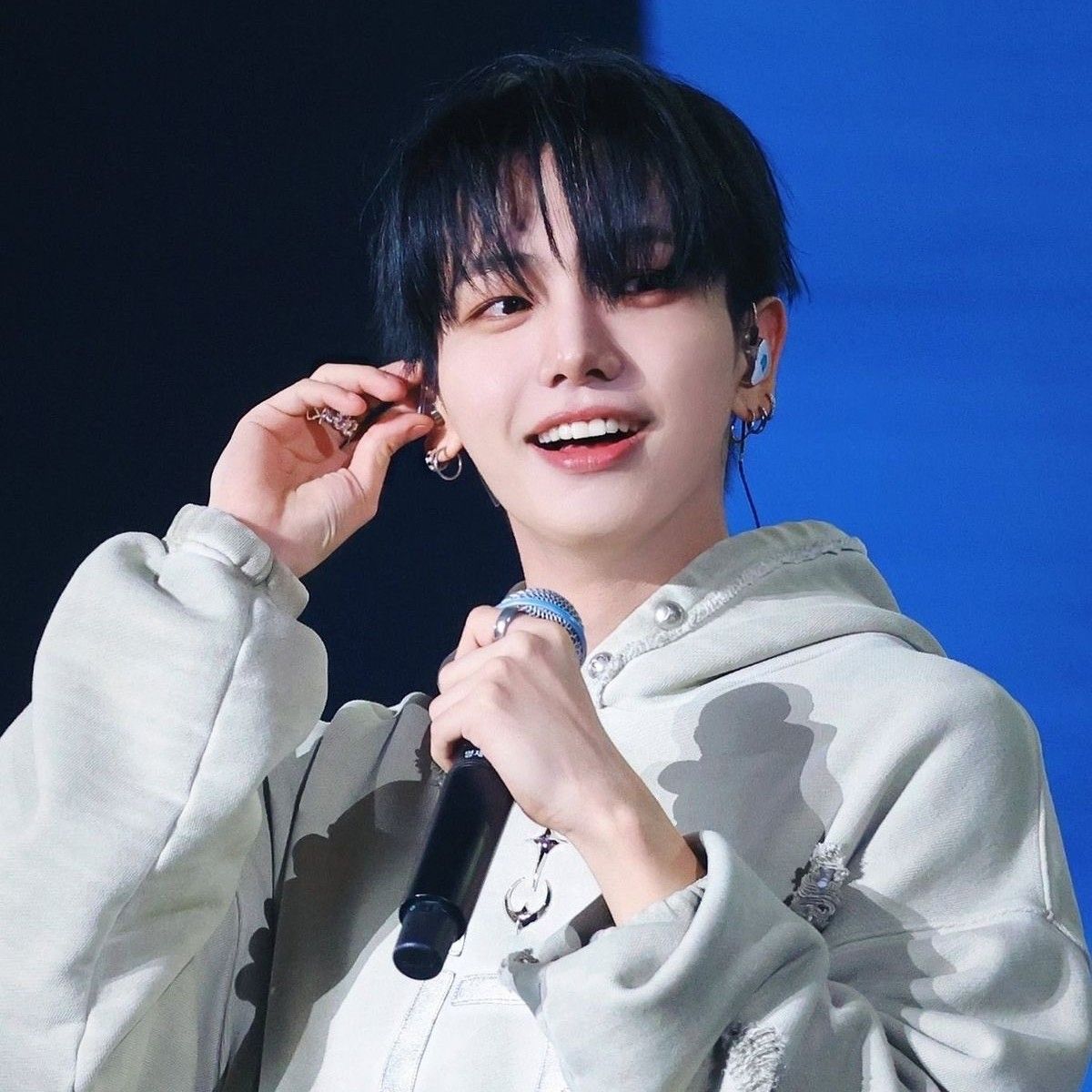 Behind-the-scenes cut of BOYNEXTDOOR