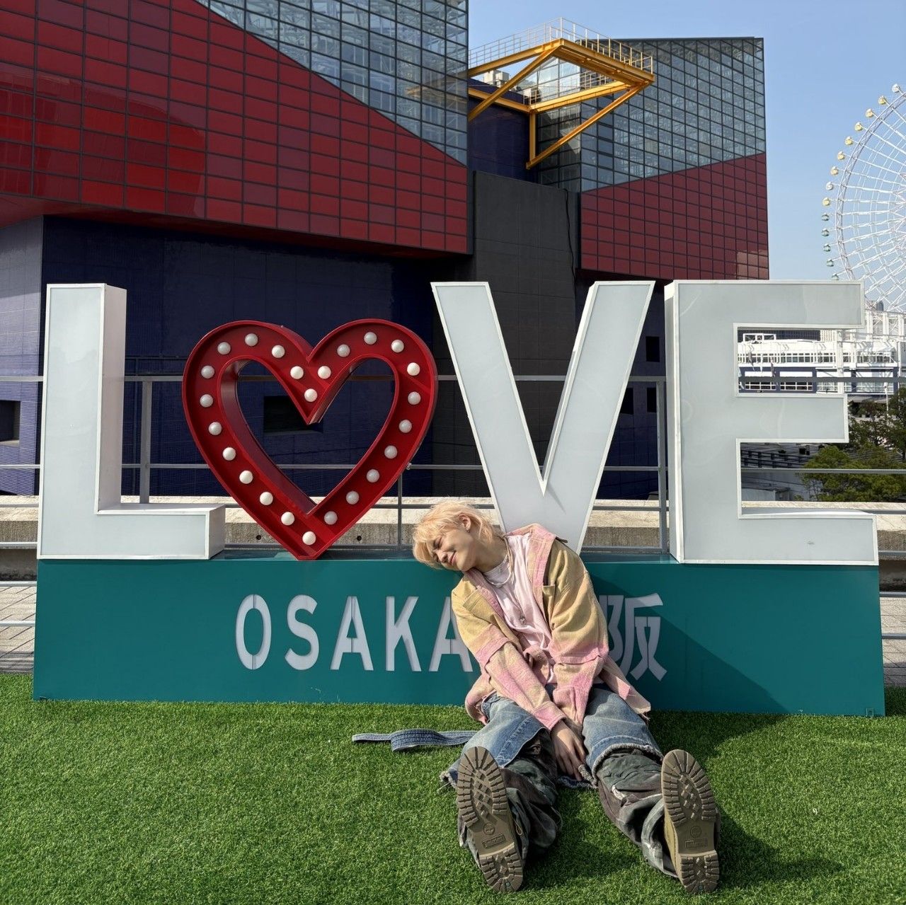 A moment captured by Junhyeok (TNX)'s fan