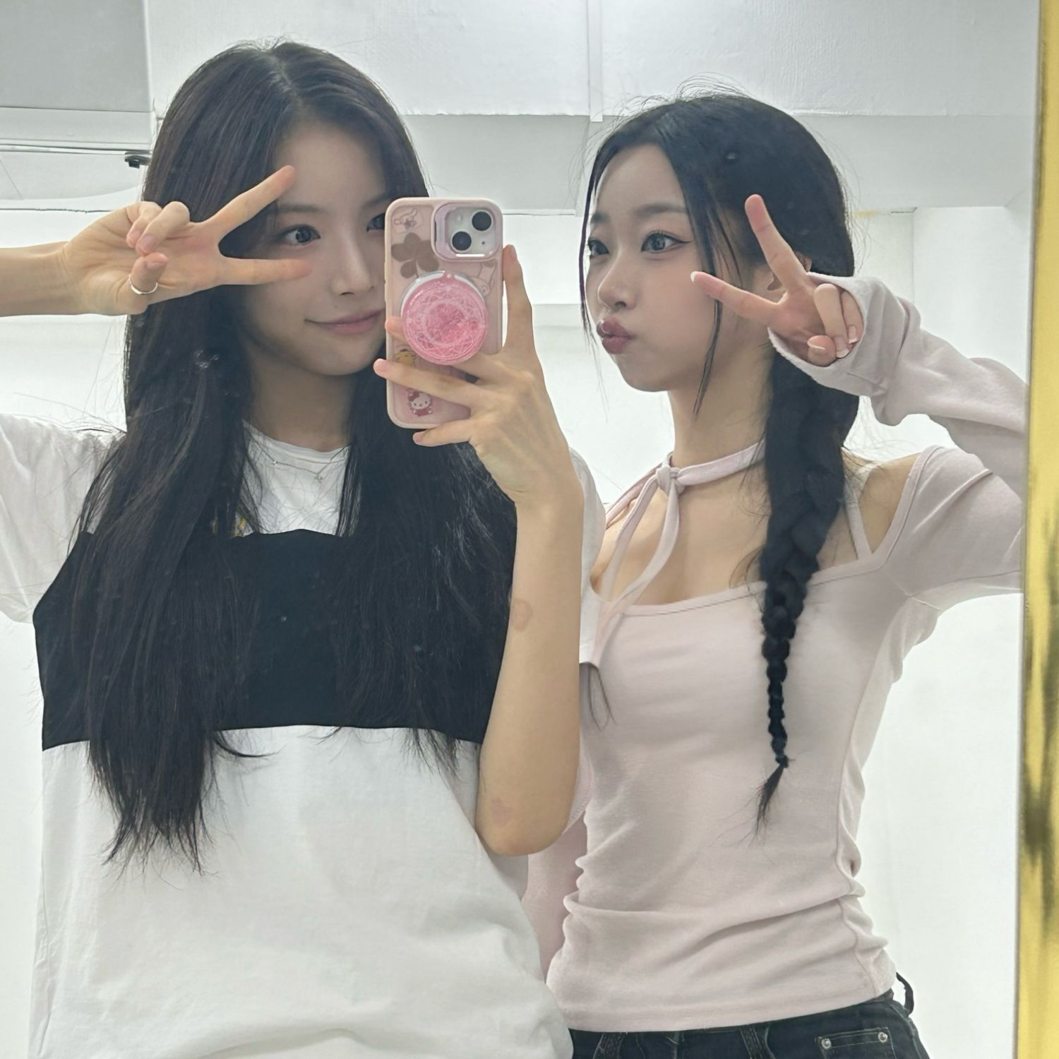 SECRET NUMBER의 비하인드 컷