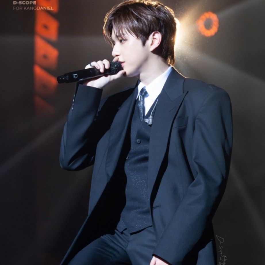 강다니엘의 비하인드 컷