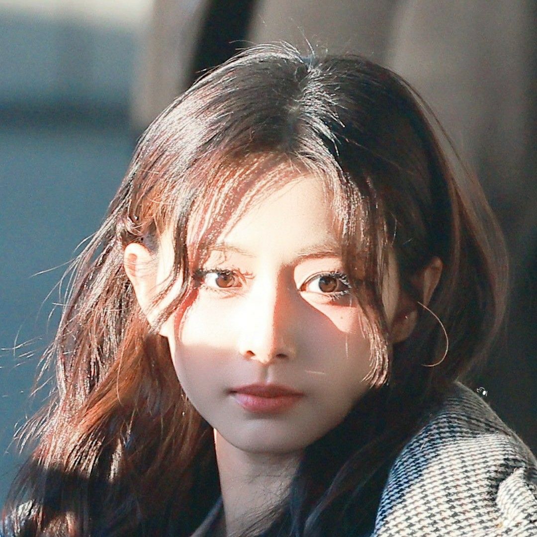 Recent activity shot of Tzuyu (TWICE)
