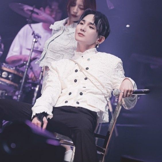 Latest photo of Key (SHINee)