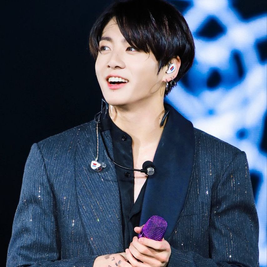 Latest photo of Jungkook (BTS)