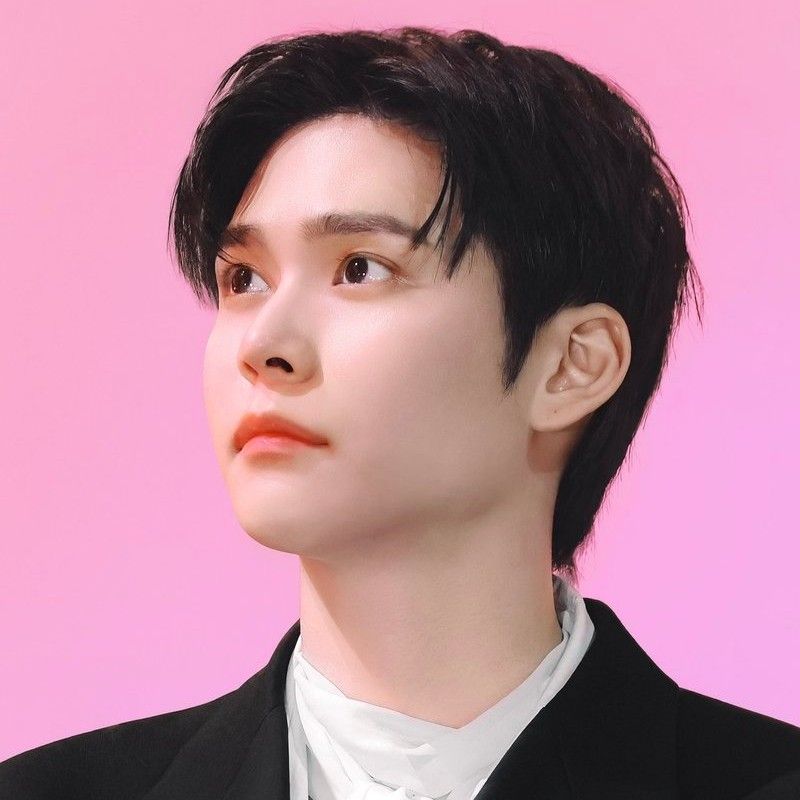 Behind-the-scenes cut of Eunseok (RIIZE)