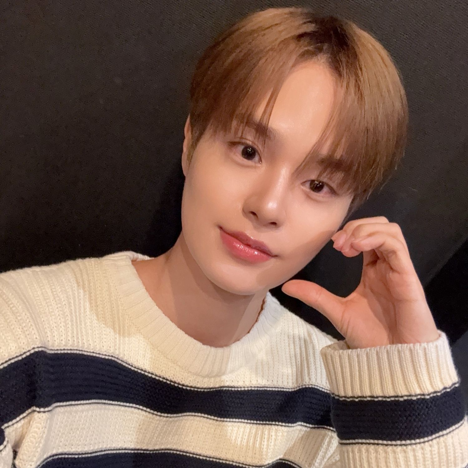 A moment captured by AB6IX's fan