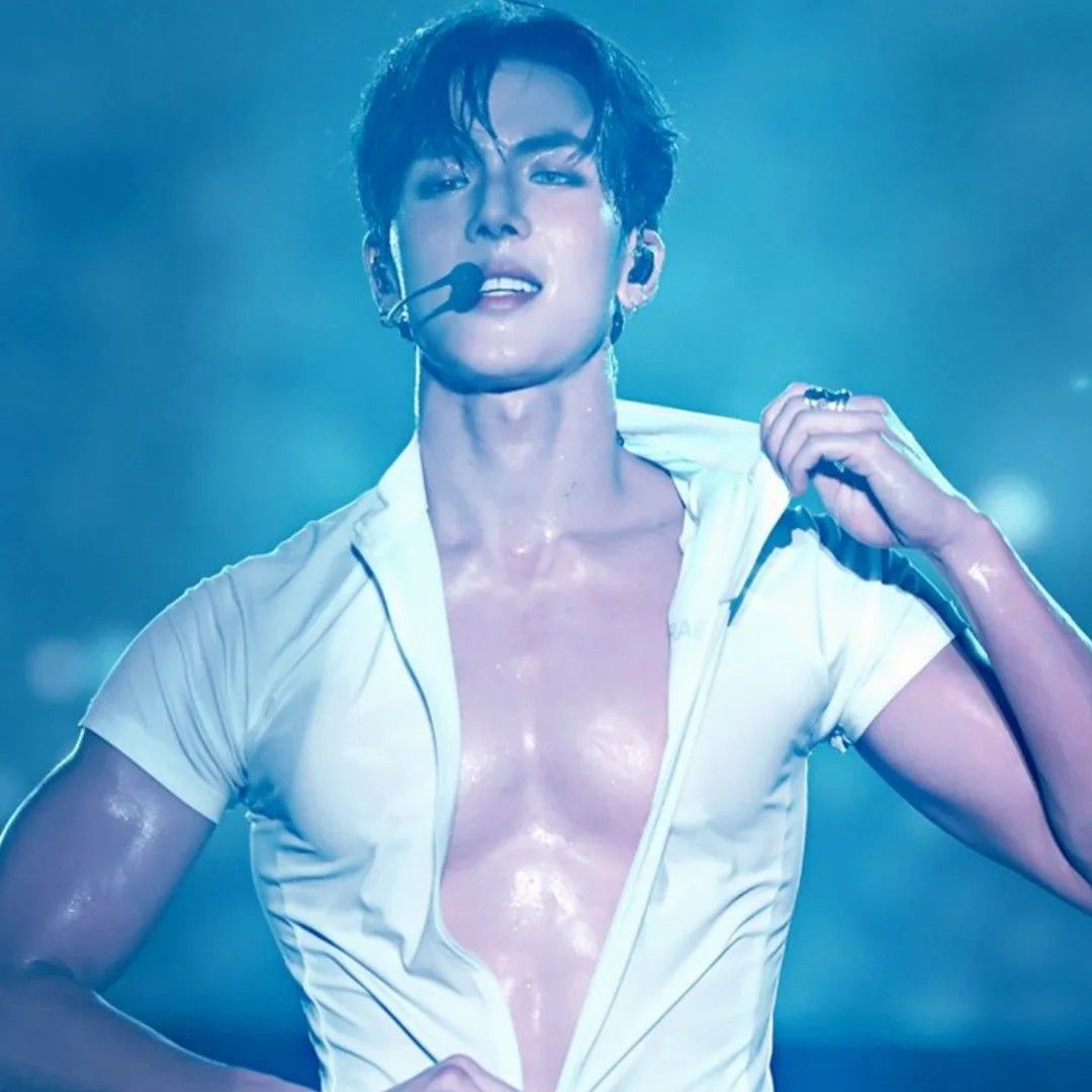 Shownu (MONSTA X)的最新照片