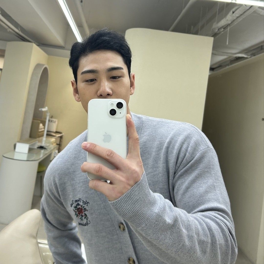 A moment captured by Baekho's fan