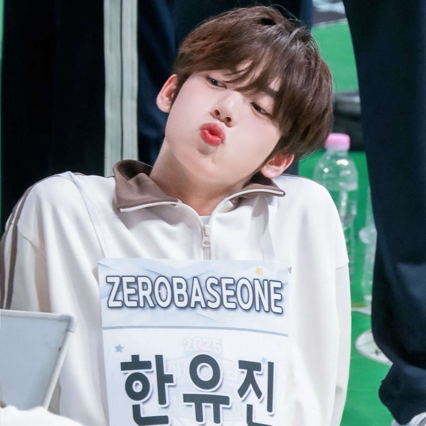 Latest photo of Han Yujin (ZEROBASEONE)