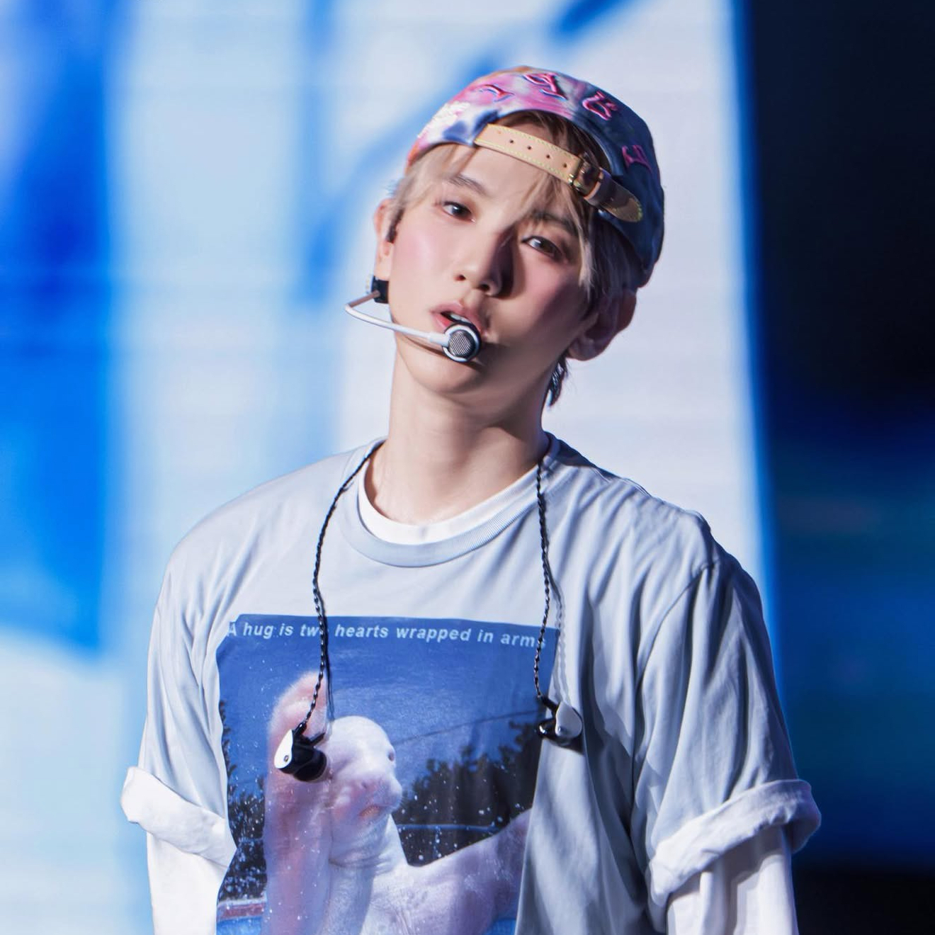 백현 (EXO)의 비하인드 컷