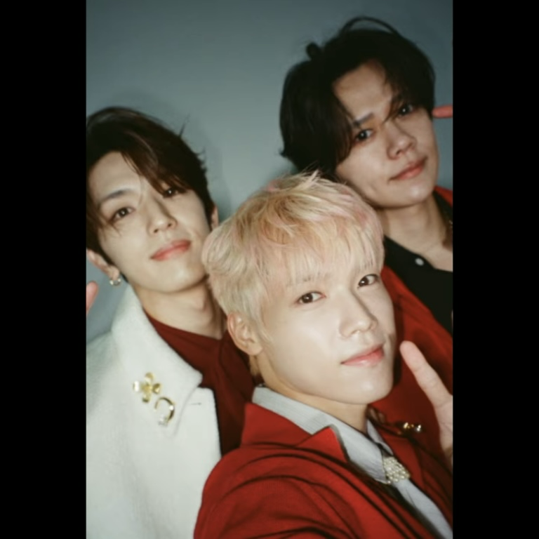 Recent activity shot of Fujimaki Kyosuke (INI)