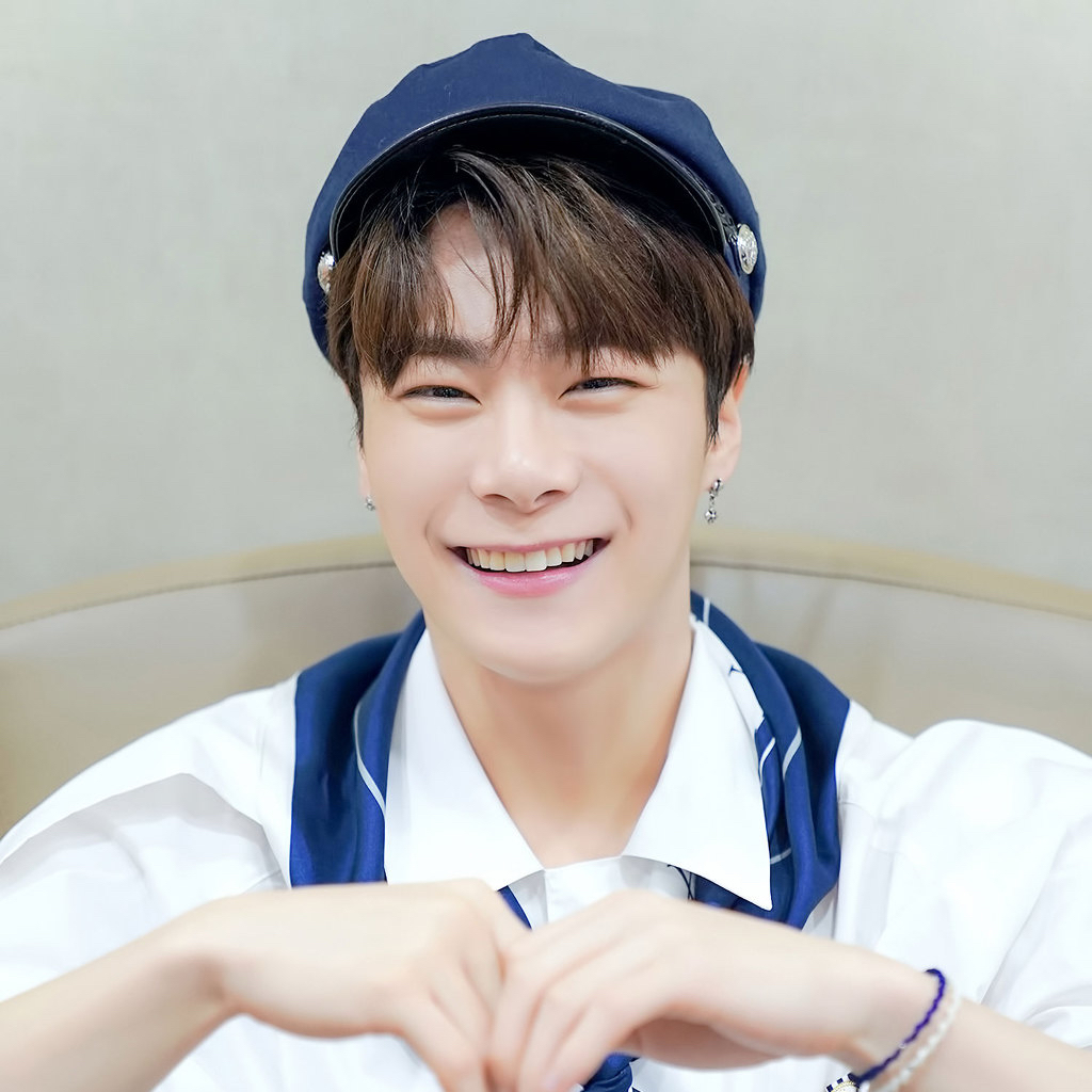 Momen yang diabadikan oleh penggemar ASTRO