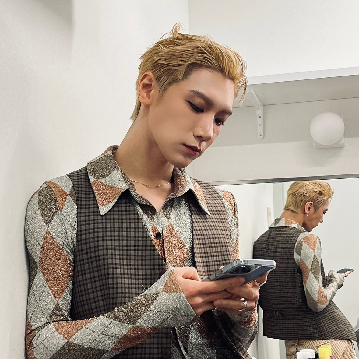 Behind-the-scenes cut of TEN (WayV)