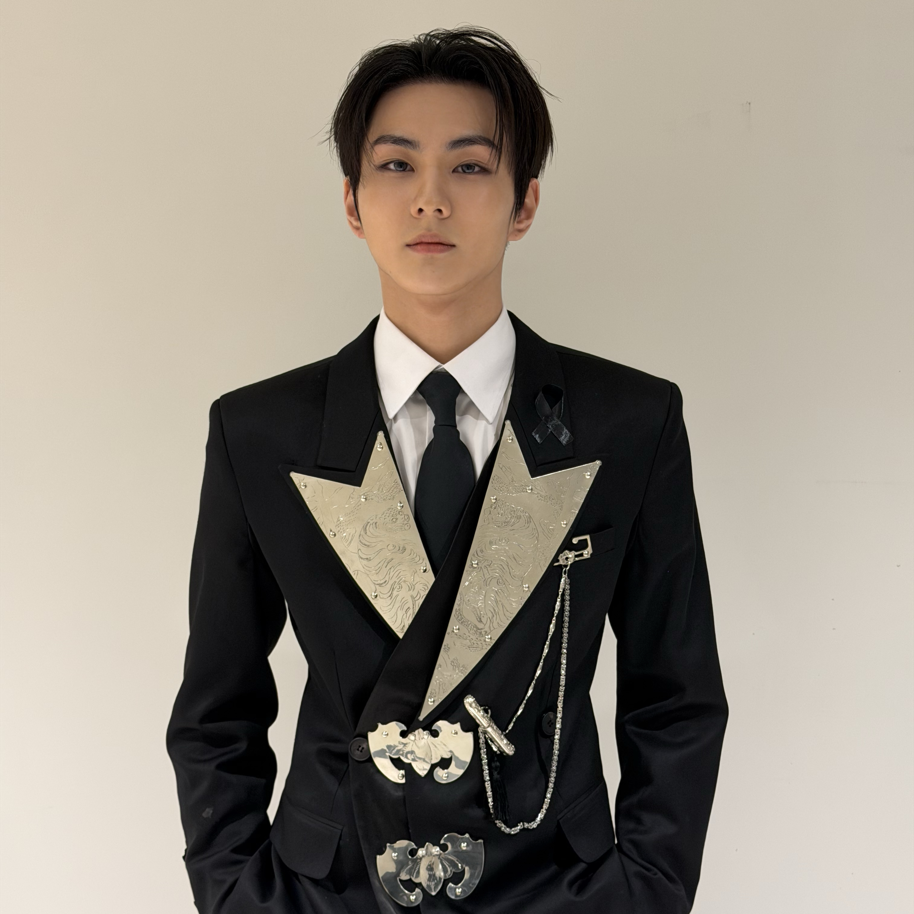 Latest photo of Jungwon (ENHYPEN)