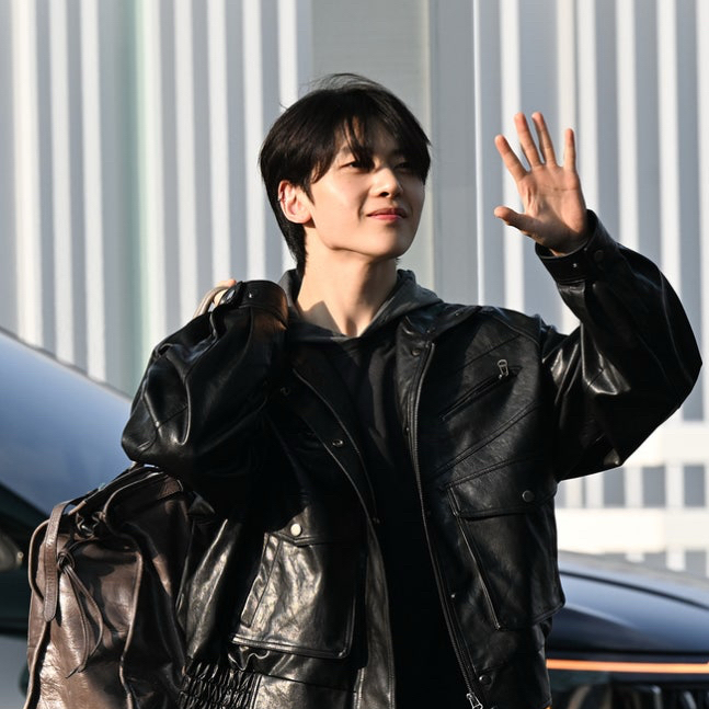 A moment captured by Seok Matthew (ZEROBASEONE)'s fan