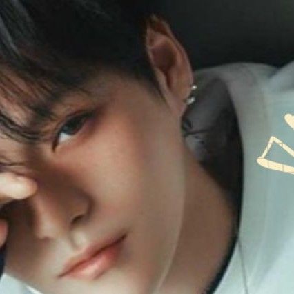 Latest photo of Yoshi (TREASURE)