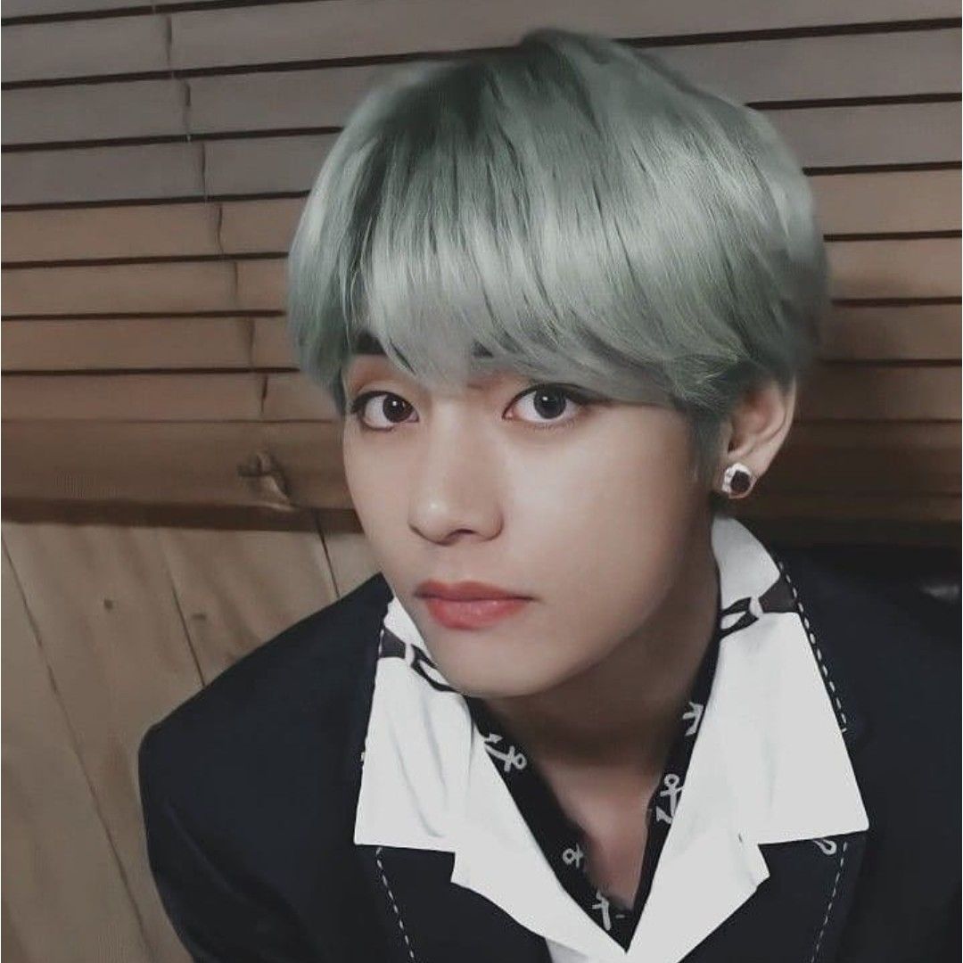 뷔 (방탄소년단) 팬이 찍은 순간