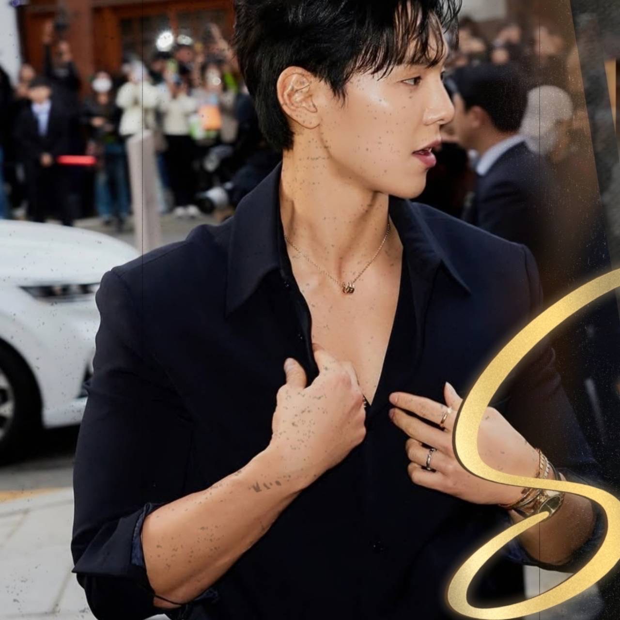 Recent activity shot of Shownu (MONSTA X)