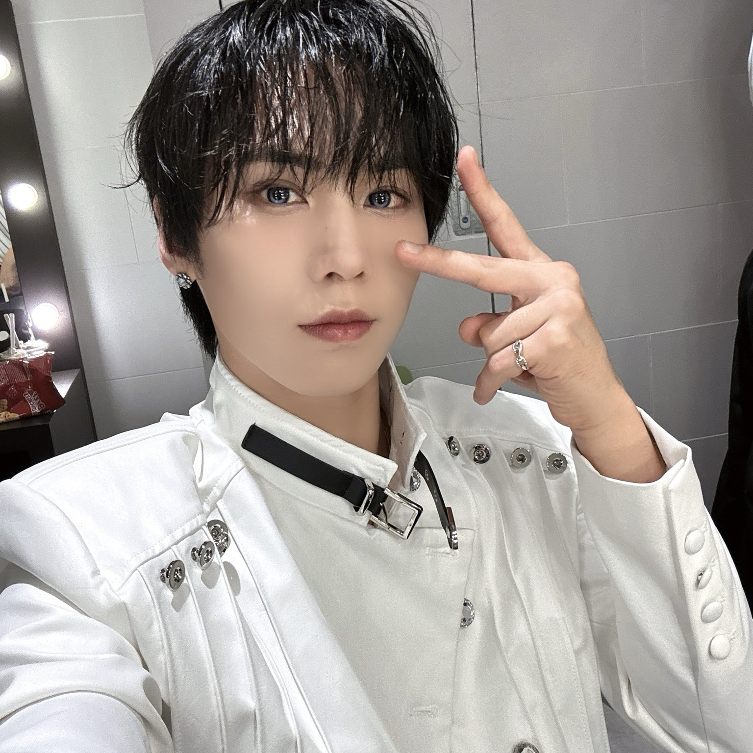 아스트로의 최신 사진