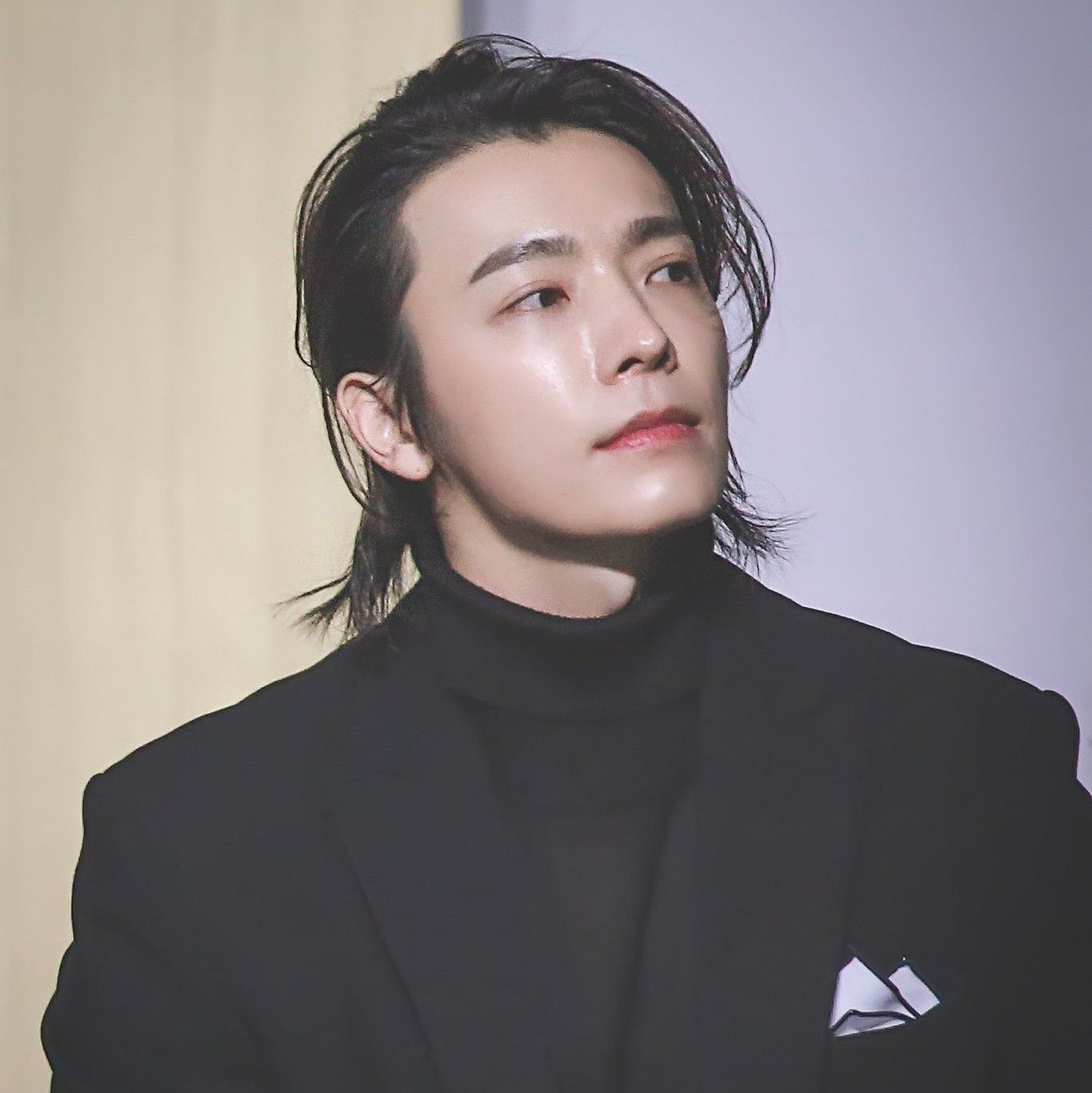 Foto aktivitas terbaru Donghae (Super Junior)