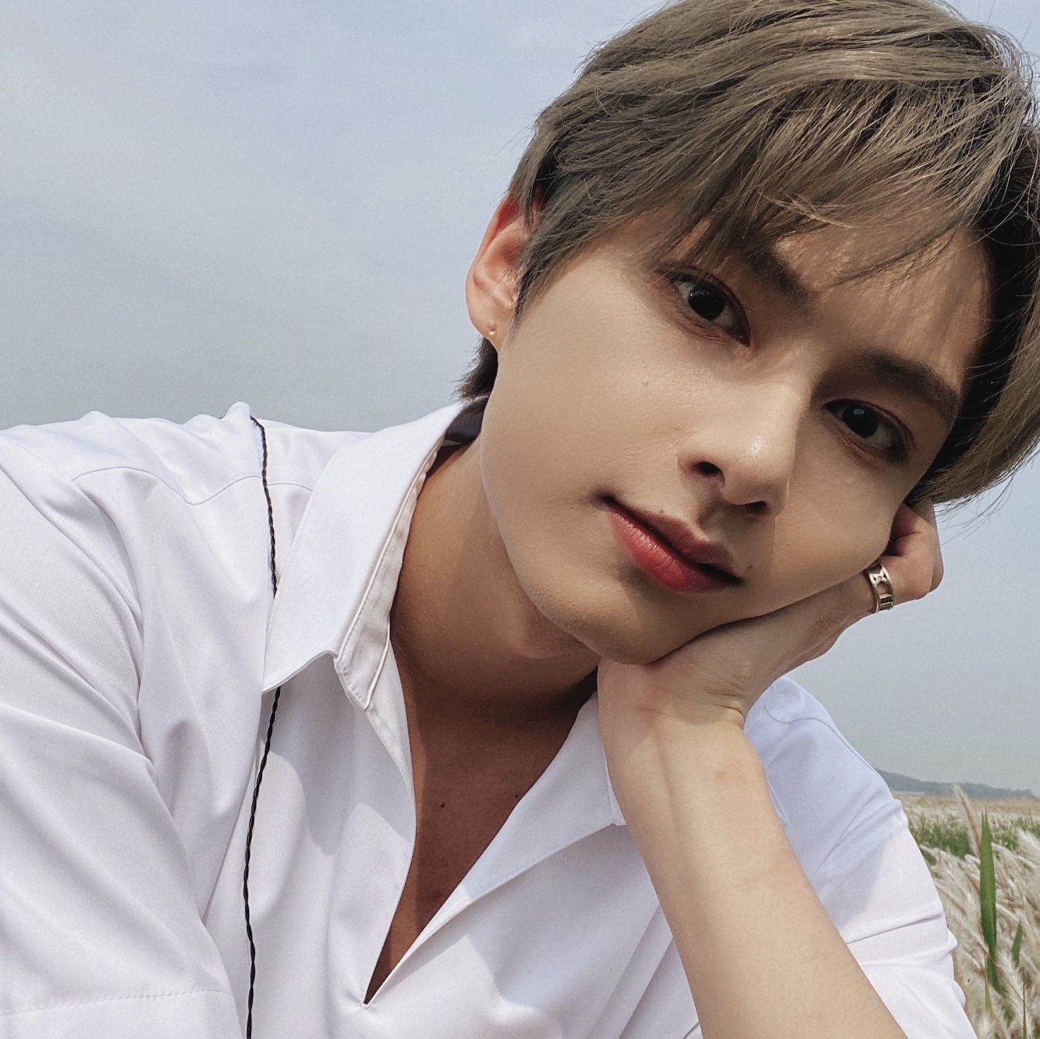 Latest photo of Jun (SEVENTEEN)