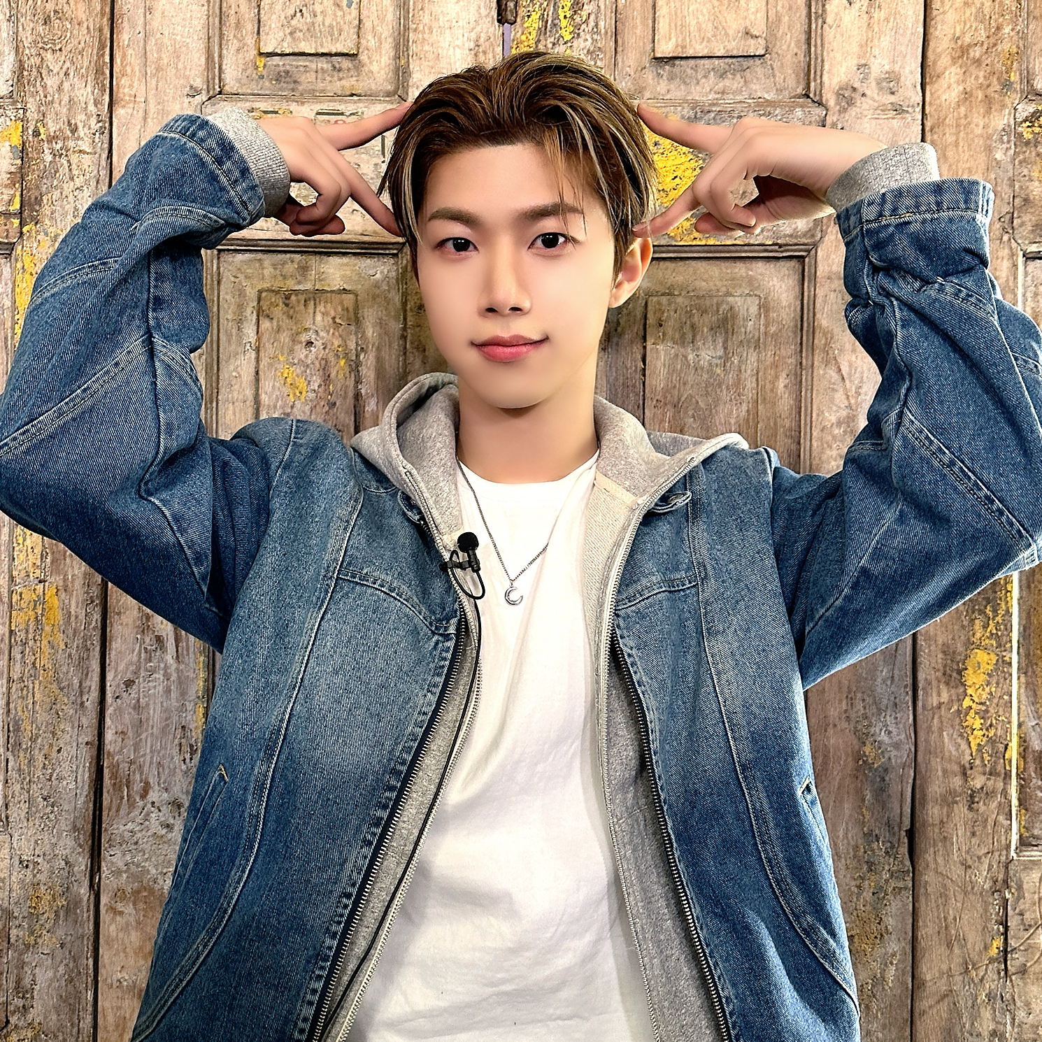 Recent activity shot of Hyunwoo (Xikers)