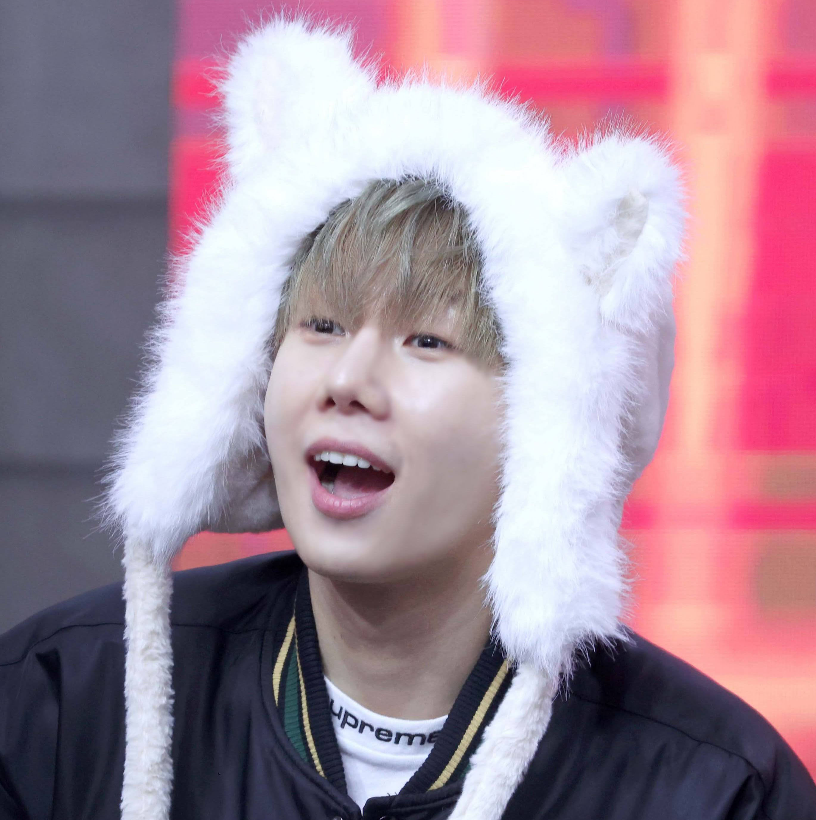 Latest photo of Sungkyu (INFINITE)