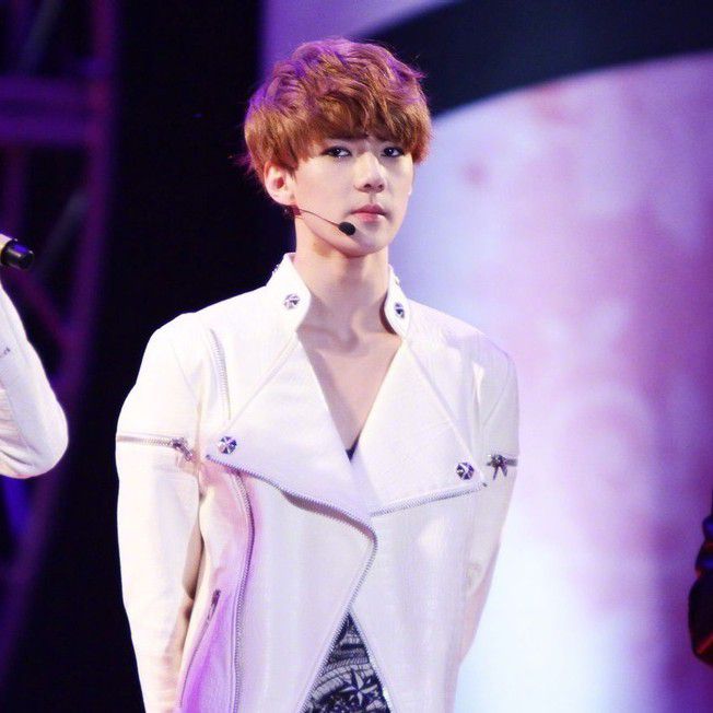 Momen yang diabadikan oleh penggemar Sehun (EXO)