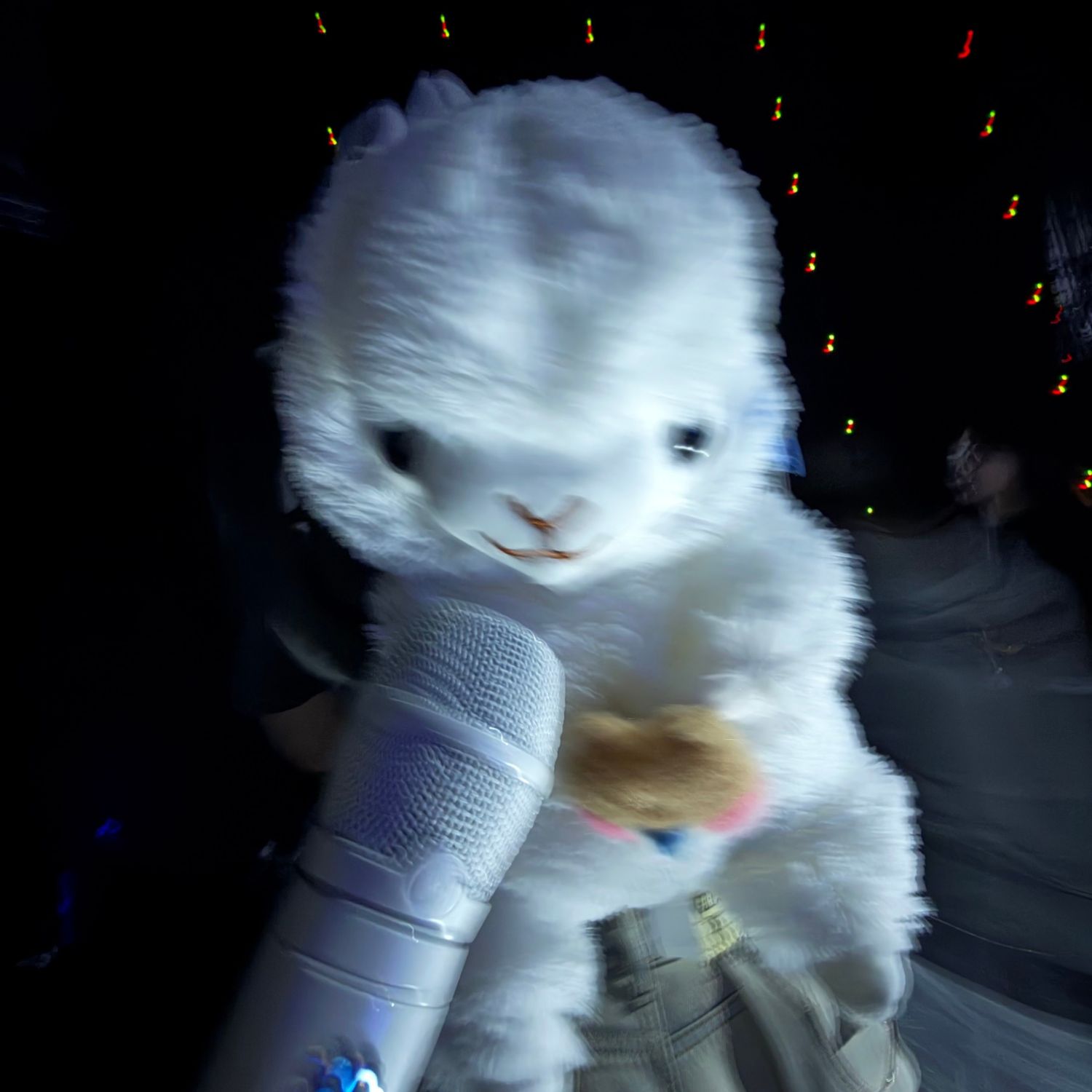 A moment captured by Sung Hanbin (ZEROBASEONE)'s fan