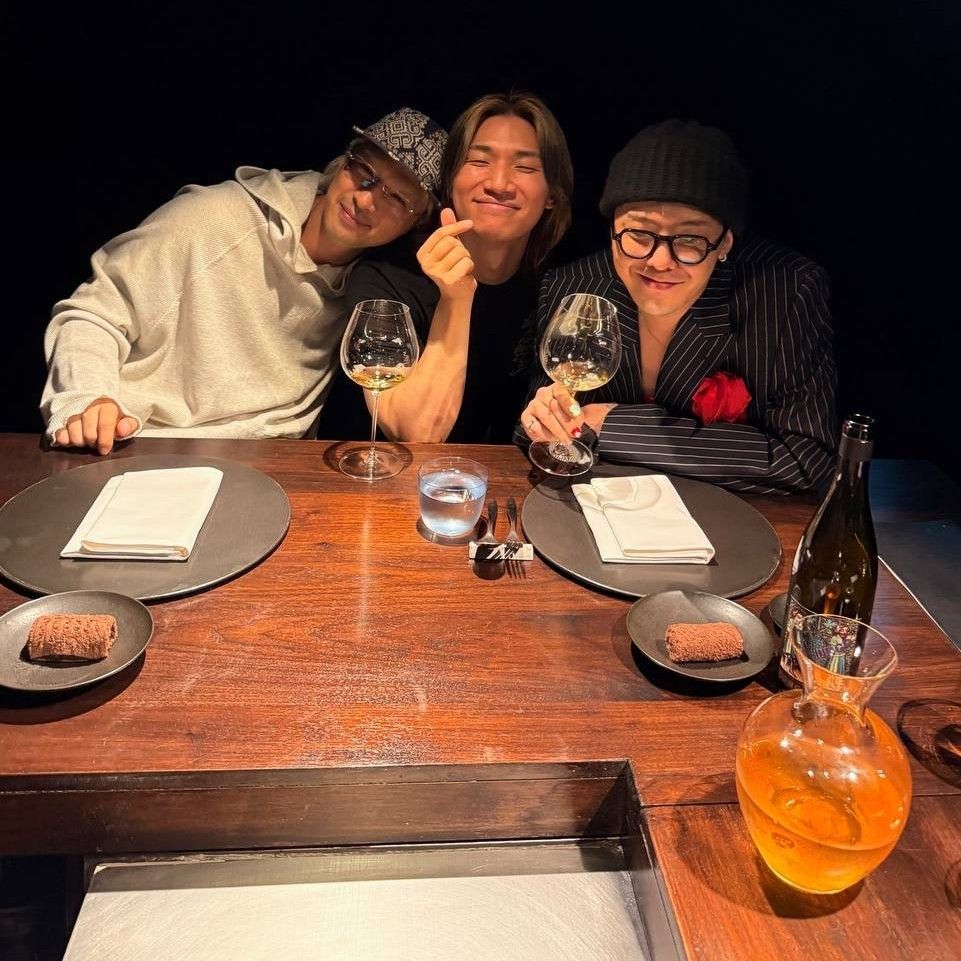Behind-the-scenes cut of BIGBANG