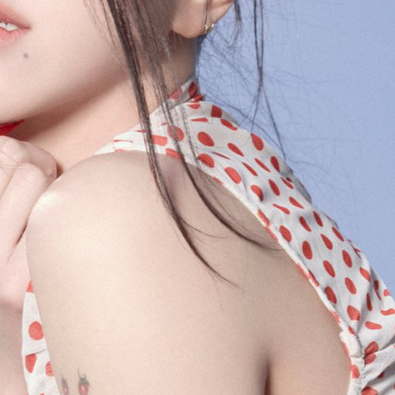A moment captured by Chaeyoung (TWICE)'s fan