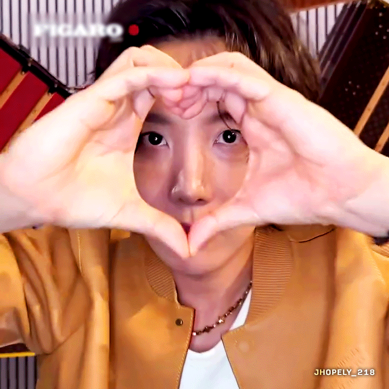 Foto terbaru j-hope (BTS)