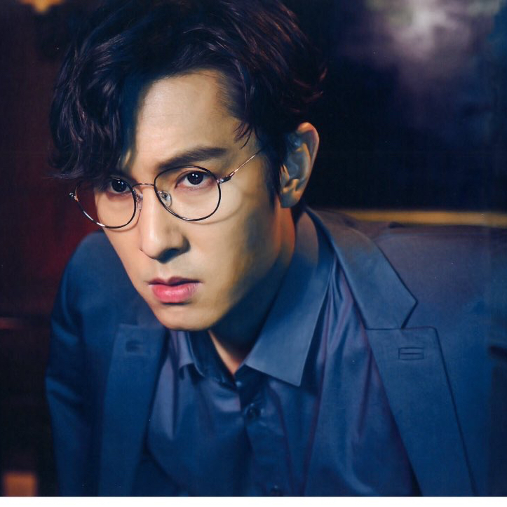 キム・ドンワン (神話)の最新写真