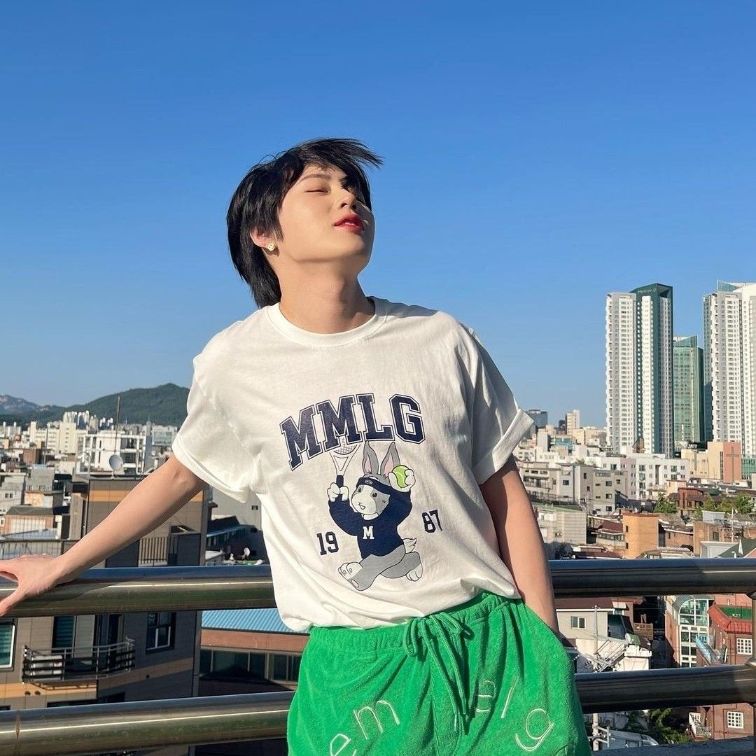 Latest photo of Ha Sungwoon