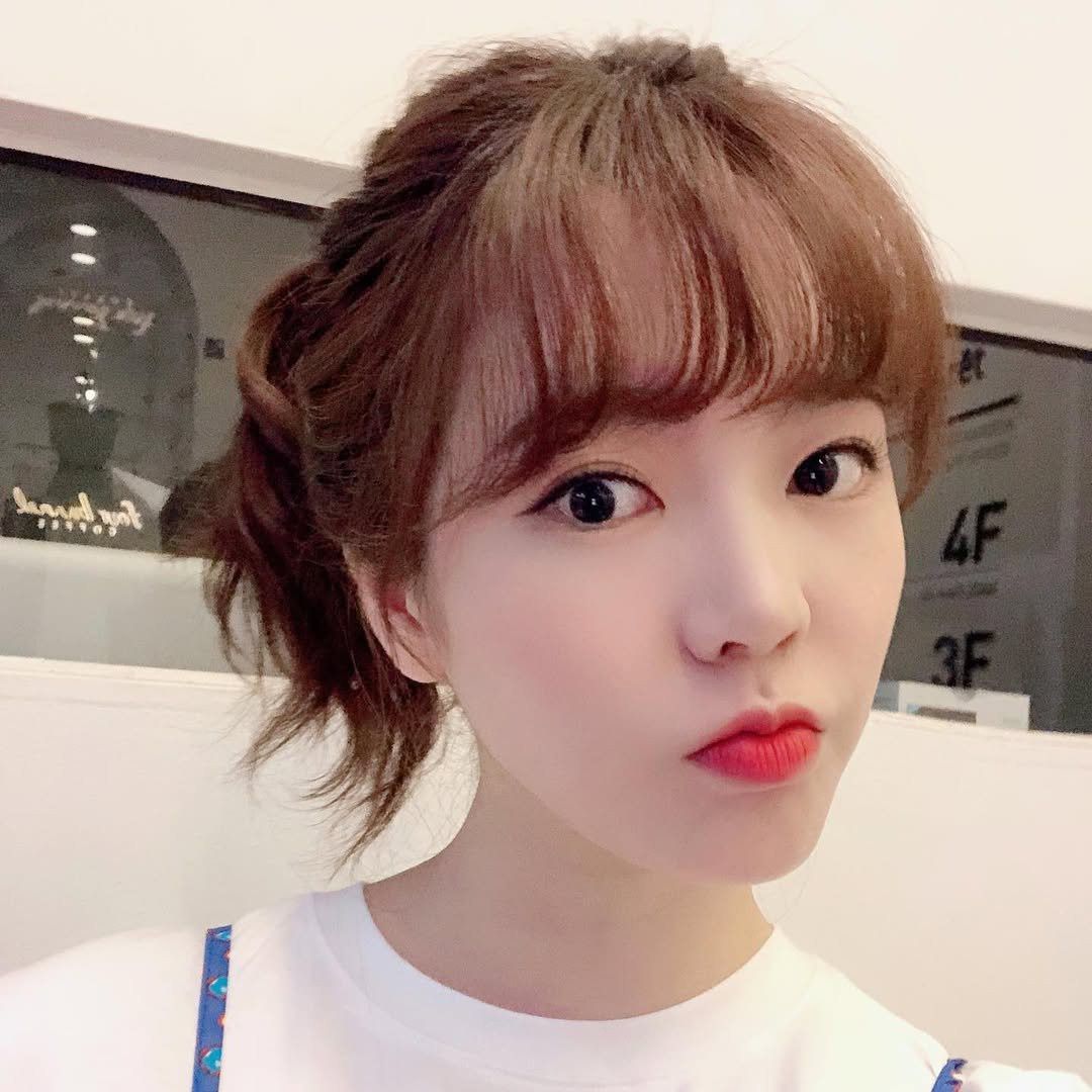 Recent activity shot of Sunny (Girls' Generation)