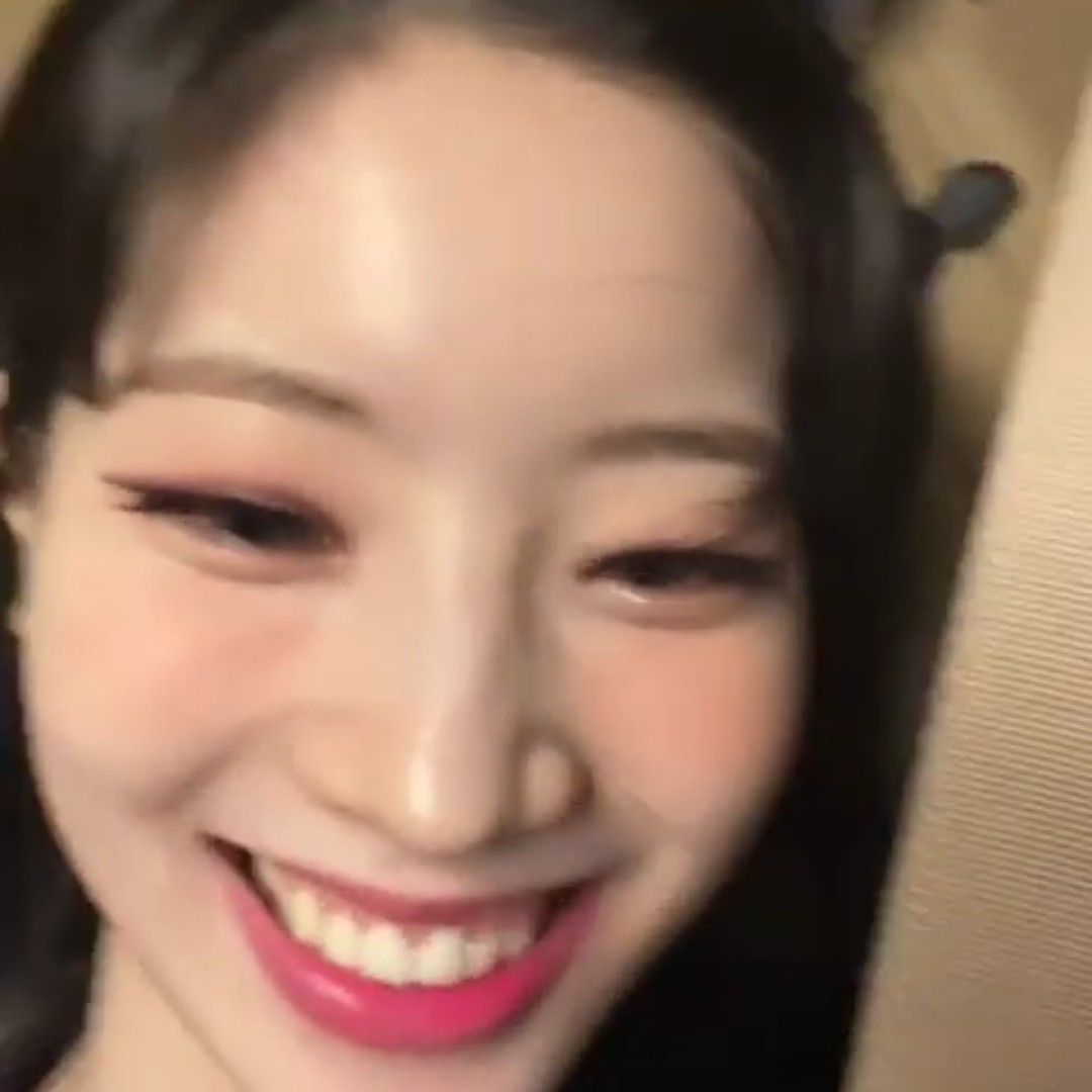 多賢 (TWICE)的最新照片